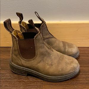 Toddler blind stones